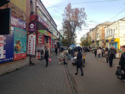 РИНОК. 130м2. Здам приміщення з НАЙАКТИВНІШИМ ТРАФІКОМ у місті Ровно