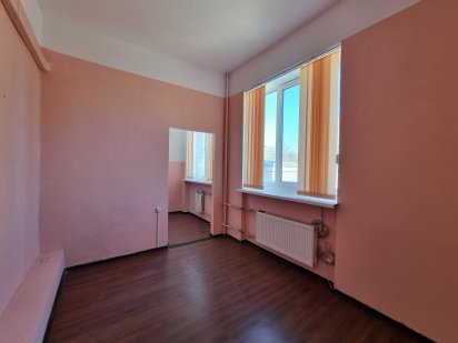 Аренда офиса 18 м. с санузлом  р-н Автовокзал (Колос) Без посредника Миколаїв