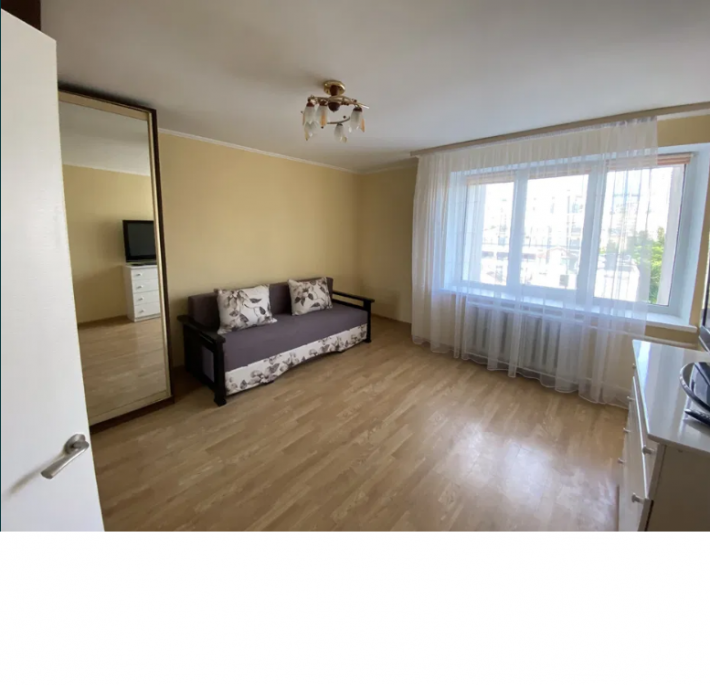Здам 1 до метро Палац Україна, Либідська Антоновича 158 - фото 1