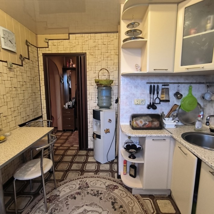 СДАМ 3к.квартиру - фото 1