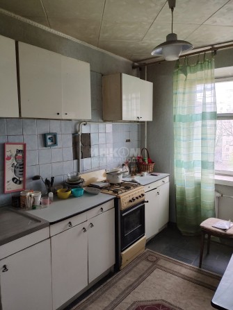 Продам 3х комнатную квартиру в городе Луганск, улица Осипенко - фото 1