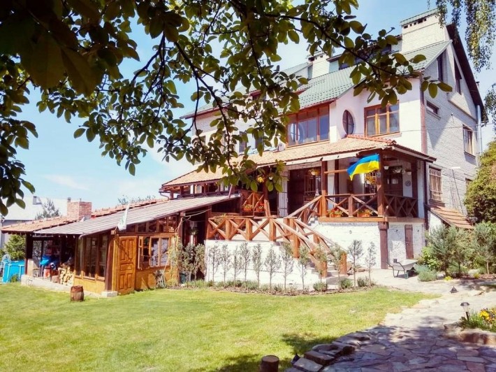 Будинок Садиба "Чаверед" біля Львова- для проживання і відпочинку - фото 1