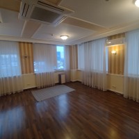 Аренда новых офисных помещений с мебелью 50 - 305 кв.м. в центре города. Киев