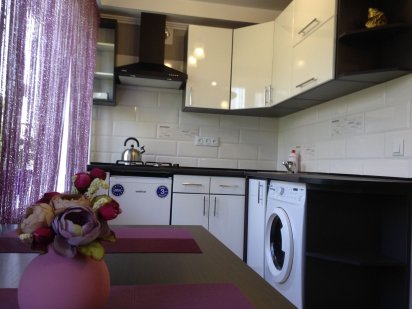 Уютная Квартира евро студия посуточно Краматорск