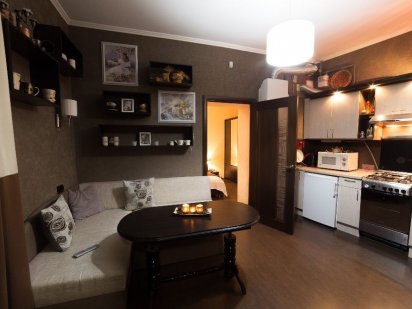 Затишна квартира в районі Високого Замку з терасою і парковкою. Львов