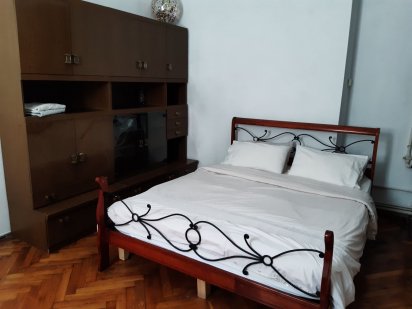 Подобово .на  пару  годин .центр  вокзал Львов