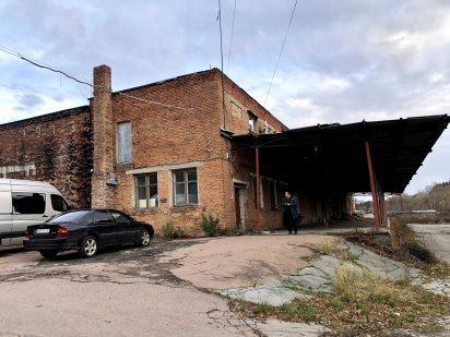 Продаж виробничого приміщення 1760кв.м. на ділянці 70 сот в Житомирі Житомир