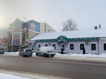 В центре города сдается в аренду помещение аптеки Конотоп