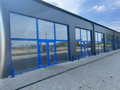 Здається в оренду магазин-склад ВІД ВЛАСНИКА Мукачево