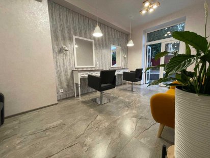 Оренда робочого місця в студії краси Ірпінь