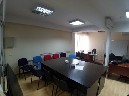 Офіс в Центрі!!! Зручно і атмосферно 41 кв і 17 кв Ужгород