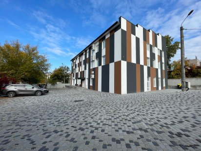 Довготривала оренда комерції 1100м². Новобудова. Р-н Чайка Рівне