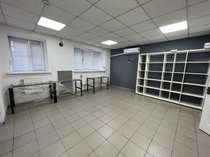 Оренда приміщення. Центр. 62 м.2. Окремий вхід. Житомир