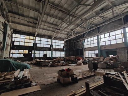 Сдам склад-цех в центре города на Победе