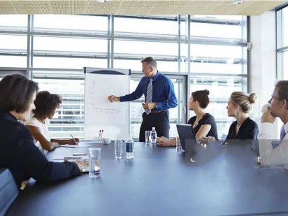 Центр. Отдельностоящий 2х этажный, VIP офис 300 кв, закр.территория.