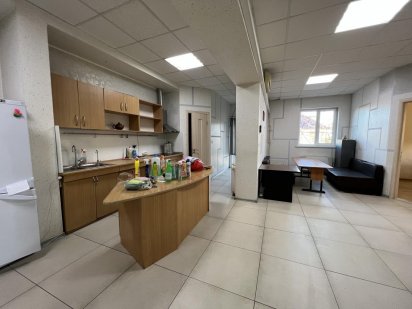 Здаю офіс 97 кв.м з меблями Миколаїв