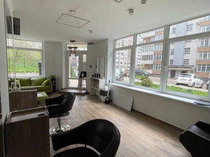 Оренда роблоих місць Салон Краси!!! Львов