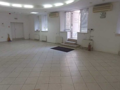 Офис безнал ул Садовая 200 кв м 6 кабинетов зал отдельный вход 