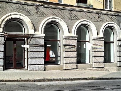 Здам  приміщення, пр. Героїв Харкова, 3, М Площа Конституції Харків