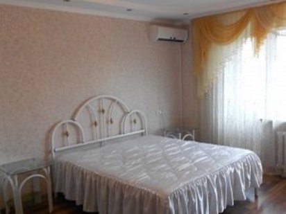 Посуточно 1к Люкс в центре, Леси Украинки 48 Житомир