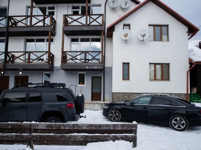 Готель "Friend’s House" у Поляниці Яремче