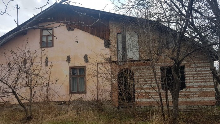 Половина будинку в центральній частині Борислава - фото 1