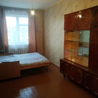 2к простая квартира посуточно возле Глобала Житомир