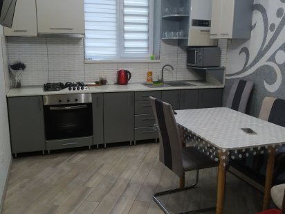 ПОДОБОВА оренда квартири в центрі. СВІТЛО НЕ ВИМИКАЮТЬ. Кременец