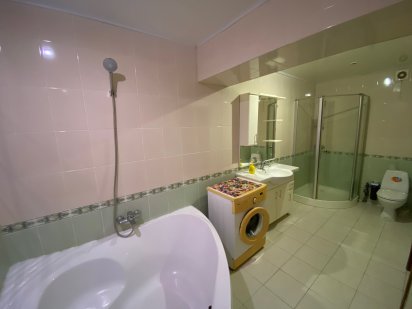 Подобова оренда 4-х кімнатної квартири Прилуки