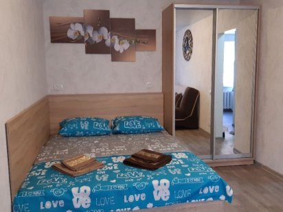 1 кімнатна квартира подобово, погодинно в Центрі, магазин Прогресс Чернигов