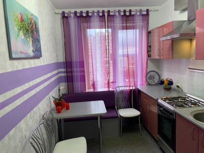 Квартира Посуточно, почасово, Караван, Подгородне,5 мин. дог. Дніпро