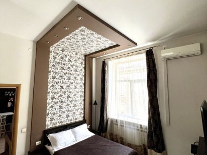 Центр 1-кім. Подобово І кухня-студія окремо.Без передоплати. Львів