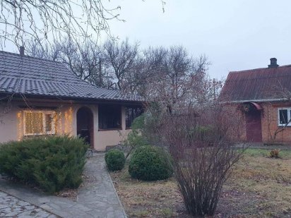 Оренда будинку подобово  з лазнею поряд з сосновим лісом та річкою Полтава
