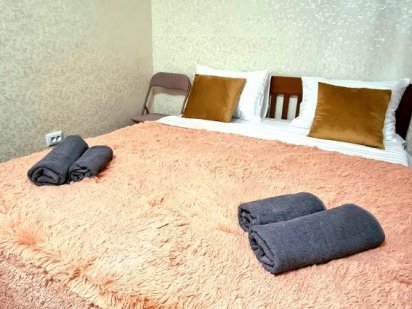 Сдам посуточно 1к кв. Космос, Варус, Обл.,1я Ж/д  б-ца