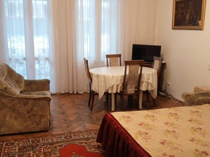 3 кімнатна квартира, близький центр, Шота Руставелі , до 8 людей Львів