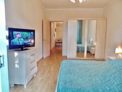 Посуточно аренда 2к кв.Центр,Госпиталь 600м,комн .раздел Дніпро