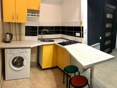 Здам ПОДОБОВО Вул.Городоцька 7 біля самого Оперного театру Львов