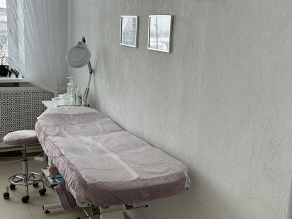 Оренда приміщення 37 м.кв. на 1 поверсі по добово. Глухов