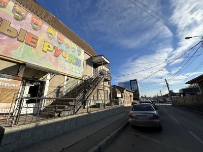 Сдам в аренлу  помещение в центре !