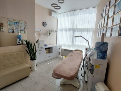 Оренда кабінету повністю облаштований. Проспект Миру 1/2 Хмельницький