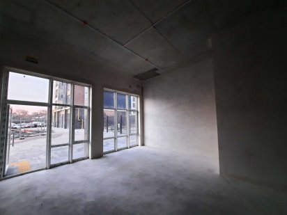 Оренда 57м2 Фасад ЖК Синергія Сіті Ирпень