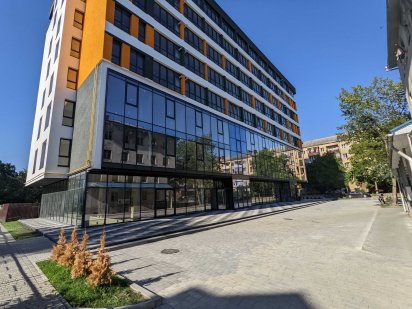 Офіс в самому ЦЕНТРІ Івано-Франківськ