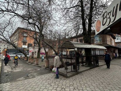 РИНОК 150м2 ТРАФІК Здам комерцію за НАЙкращою ціною у місті Ровно