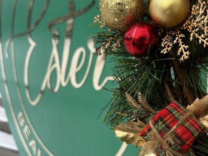 Оренда майстру манікюру| перукарю| бровисту| візажисту| лашмейкеру Ровно