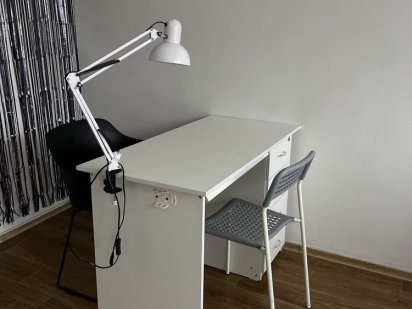 Оренда майстер манікюра Кривой Рог