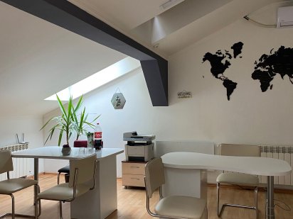 Оренда офісу з меблями в центрі міста Івано-Франківськ