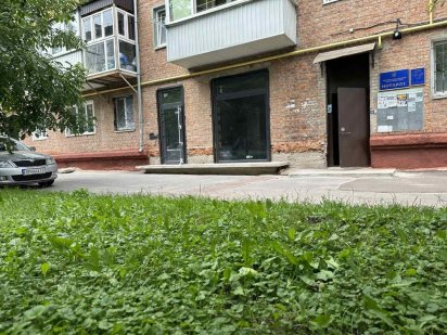 Оренда в центрі фасад з окремим входом Житомир