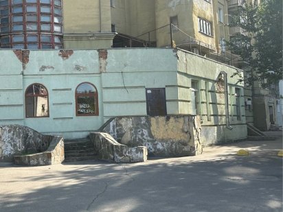 Помещение в центре Харькова, 2 отдельных входа, красная линия. Харьков