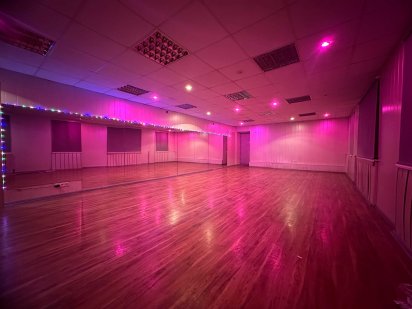 Оренда Танцювального залу, фітнес, йога метро Лук'янівська - КПІ Київ