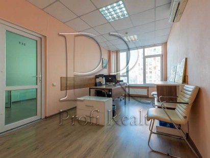 Оренда офісу 48м2 прос. Соборності 15/17, біля ЖК Комфорт тауна Киев